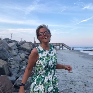 Meet your Posher, Eleanor